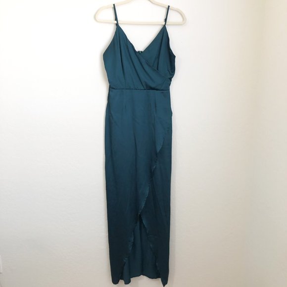 luxe wave Dresses & Skirts - LUXE WAVE Emerald Green Mock Wrap Maxi Dress